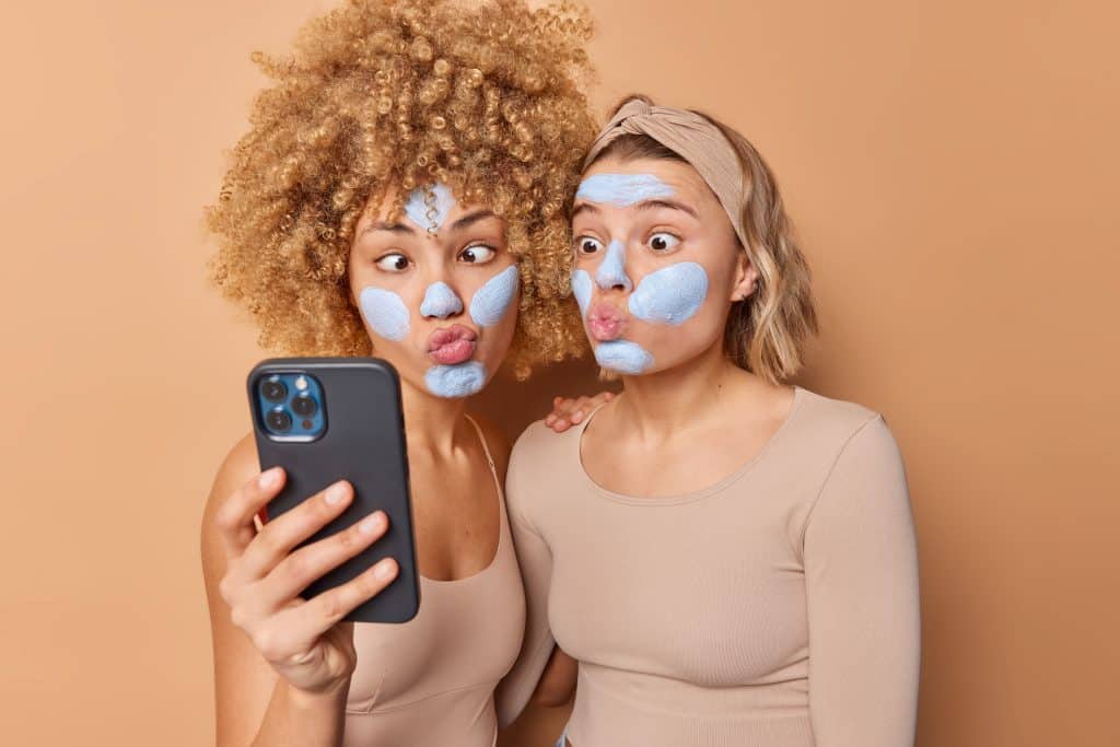 Micro-Trends to Watch: Niche Aesthetics Gaining Popularity in the US