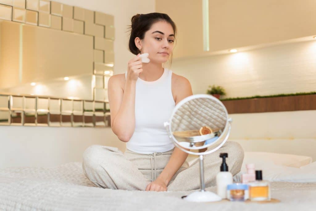 Is the ‘Clean Girl’ Aesthetic Over? US Beauty Standards Shift